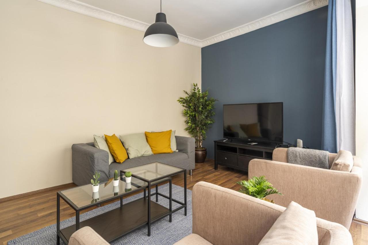 Modern Flat Near Popular Attractions In Beyoglu Leilighet Istanbul Eksteriør bilde
